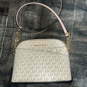 MK purse